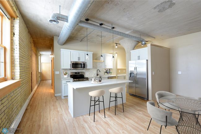 Photo of Previously Updated Unit | Image 6