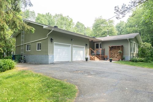 81 Seguinbourg Rd, Casselman, ON, K0A1M0 | Card Image