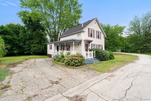 26 Hanson St, Somersworth, NH, 03878-2218 | Card Image