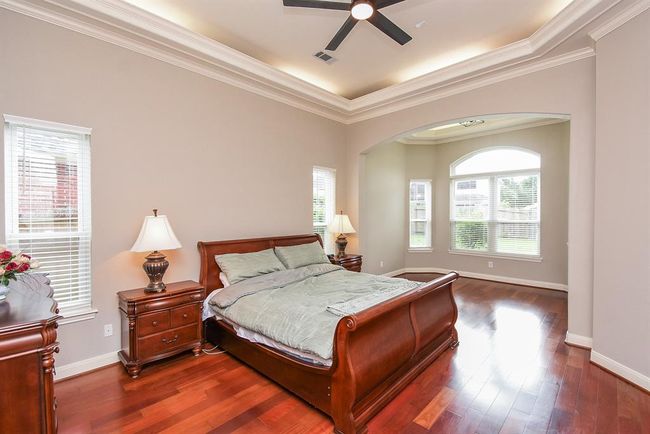 7111 Morrow Ct, House other with 5 bedrooms, 4 bathrooms and 3 parking in Sugar Land TX | Image 25