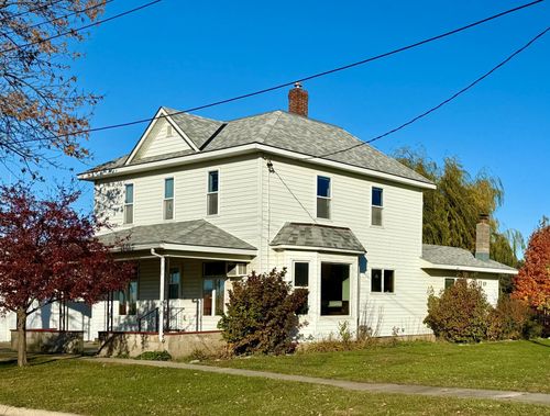 106 N 2nd St, Belview, MN, 56214-4003 | Card Image