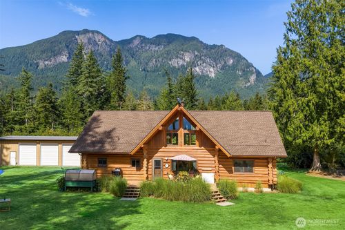 16406 May Creek Rd, Gold Bar, WA, 98251-9560 | Card Image