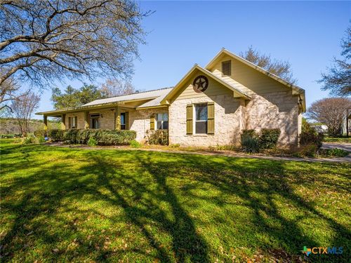 550 Timber Ridge Rd, Marble Falls, TX, 78654-7800 | Card Image