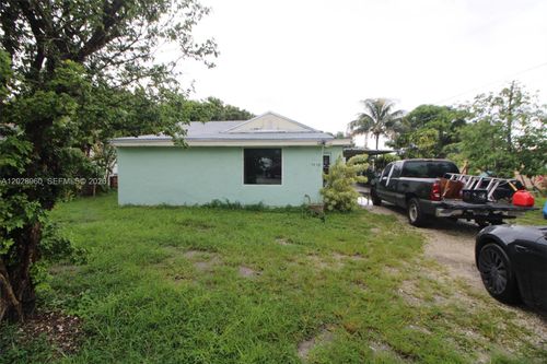 1741 Nw 92nd St, Miami, FL, 33147-3131 | Card Image
