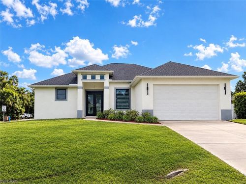 701 W 7th St, Lehigh Acres, FL, 33972 | Card Image