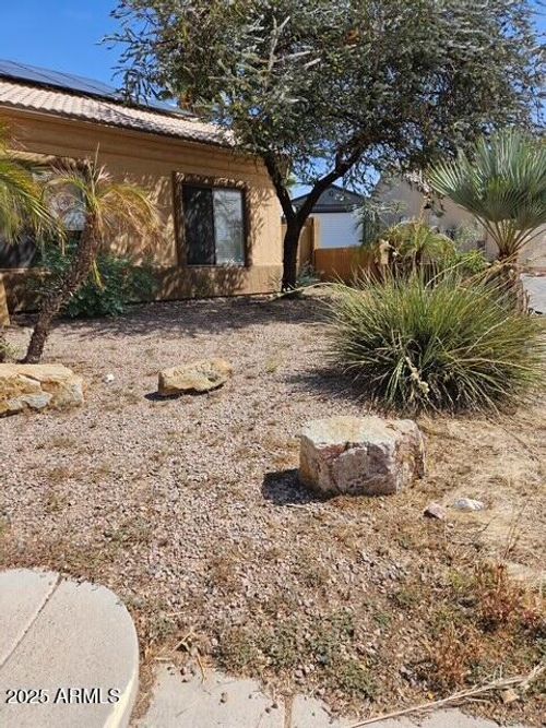 15641 S Coral Rd, Arizona City, AZ, 85123-5788 | Card Image