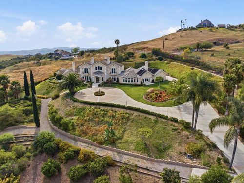 3611 Monserate Hill Ct, Fallbrook, CA, 92028-8294 | Card Image