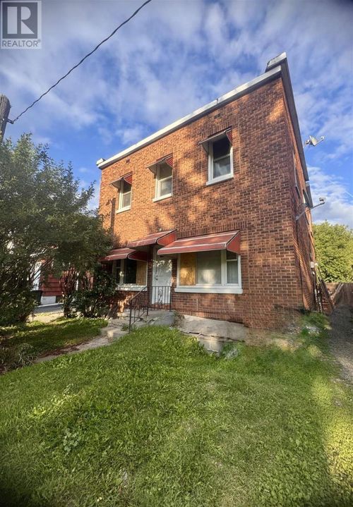 228 Hudson St, Sault Ste. Marie, ON, P6A1T5 | Card Image