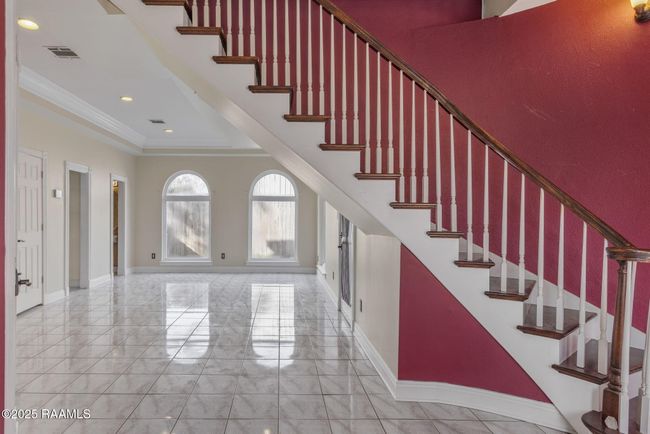 4-web-or-mls-111 Georgetown Loop-4 | Image 4