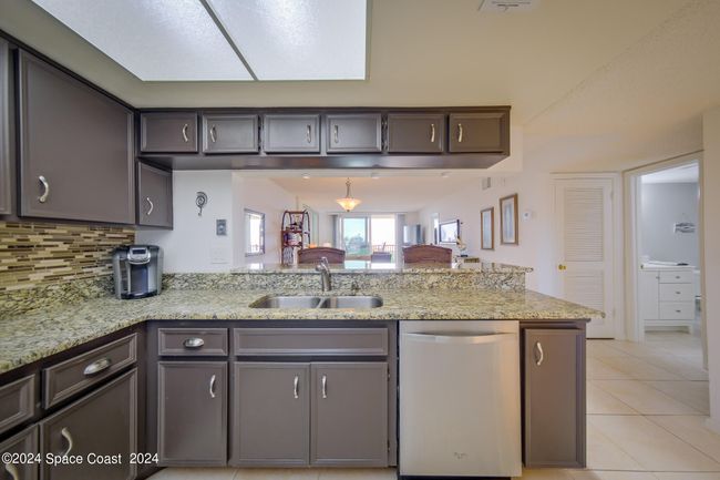 204 - 1860 N Atlantic Ave, Condo with 2 bedrooms, 2 bathrooms and null parking in Cocoa Beach FL | Image 8