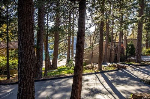 405-27821 Peninsula Dr, Lake Arrowhead, CA, 92352 | Card Image
