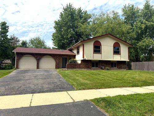 425 Carriage Hill Rd, Naperville, IL, 60565-2618 | Card Image