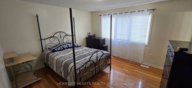35 Triple Crown Dr, House other with 5 bedrooms, 3 bathrooms and 3 parking in Brampton ON | Image 14