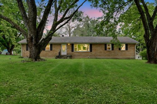 2591 Old Springfield Rd, Springfield, OH, 45502-9334 | Card Image
