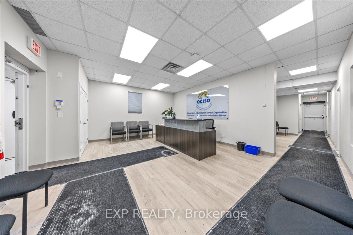 Commercial Lease in West Centre Town 4