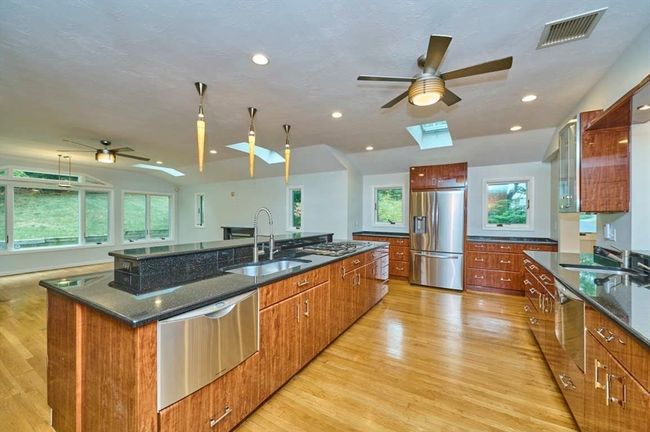 274 Cochituate Rd, House other with 4 bedrooms, 3 bathrooms and 8 parking in Wayland MA | Image 11