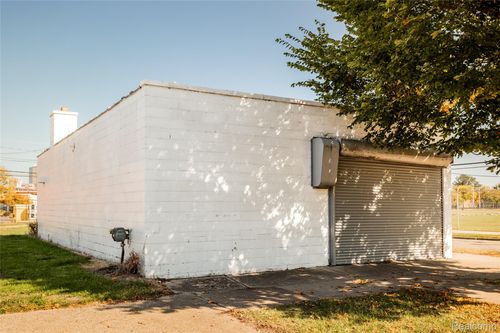 2200 Vermont St, Detroit, MI, 48216-1514 | Card Image