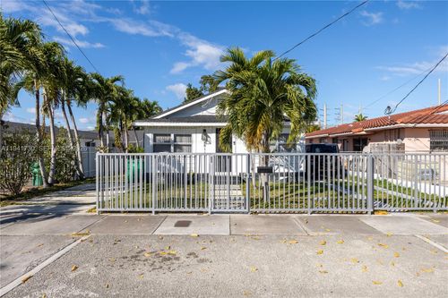 2811 Sw 17th St, Miami, FL, 33145-1905 | Card Image