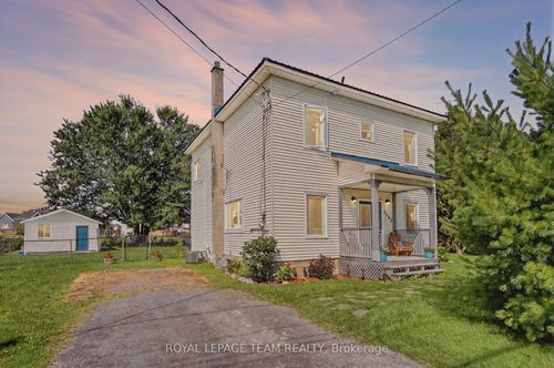 3242 Gendron Rd, Hammond, ON, K0A2A0 | Card Image