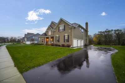 2648 Barker Drive, House other with 4 bedrooms, 3 bathrooms and 3 parking in Batavia IL | Image 2