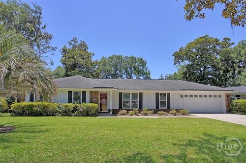 109 Salisbury Road, Savannah, GA, 31410 | Card Image