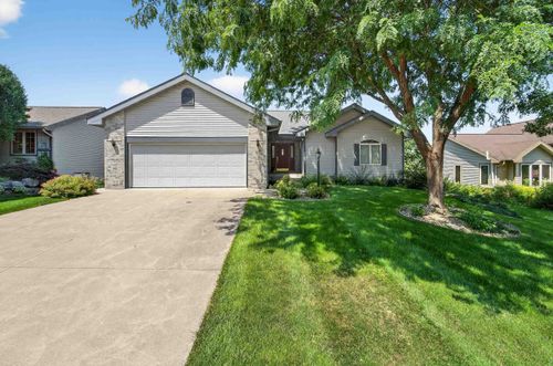5574 Bantry Ln, FITCHBURG, WI, 53711-5884 | Card Image