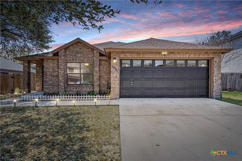 1082 Stone Holw, New Braunfels, TX, 78130-2413 | Card Image