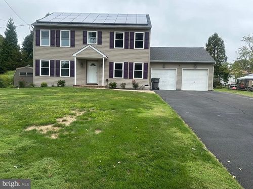 204 Wilson Ave, Horsham, PA, 19044-3217 | Card Image