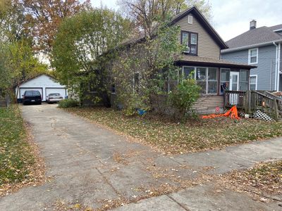 624 Grand Avenue, House other with 3 bedrooms, 2 bathrooms and 2 parking in Aurora IL | Image 1