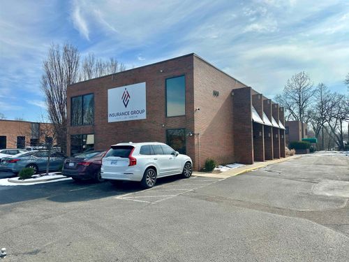9435 E Central Ave, Wichita, KS, 67206-2500 | Card Image