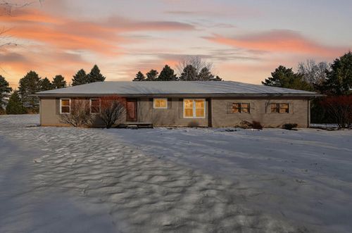 13890 Sharon Valley Rd, Grass Lake, MI, 49240-9730 | Card Image