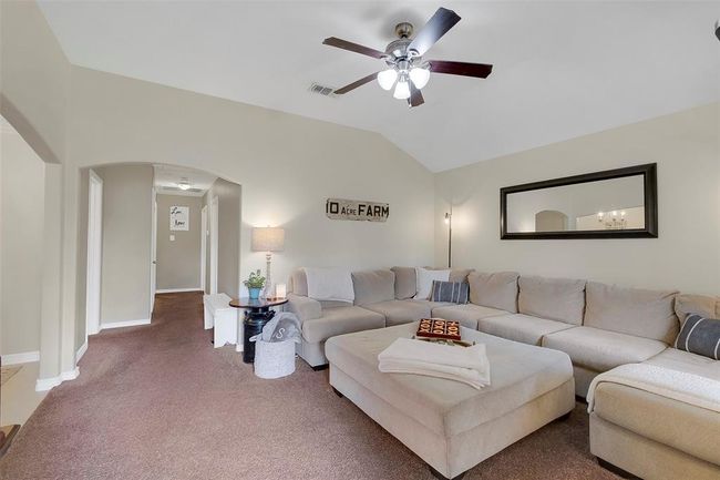 2222 3 Rd St, House other with 3 bedrooms, 2 bathrooms and 1 parking in Rosenberg TX | Image 5