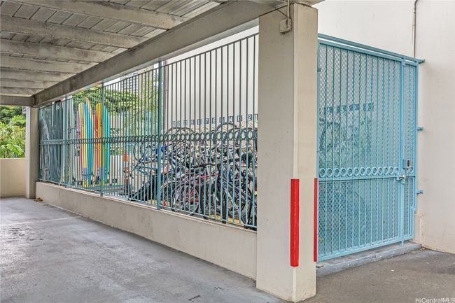 APT-1503 - 98-402 Koauka Loop, Condo with 1 bedrooms, 1 bathrooms and 1 parking in Aiea HI | Image 20