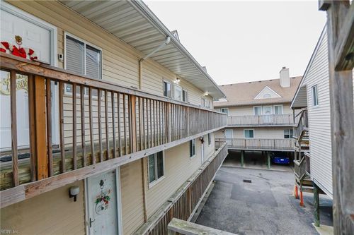 32-835 Little Bay Ave, Norfolk, VA, 23503-1470 | Card Image