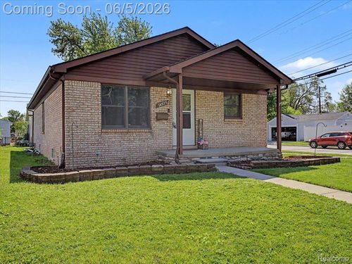 14275 Irene St, Southgate, MI, 48195-1983 | Card Image