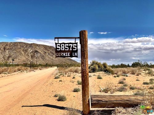 58575 Gerrie Ln, Landers, CA, 92285 | Card Image