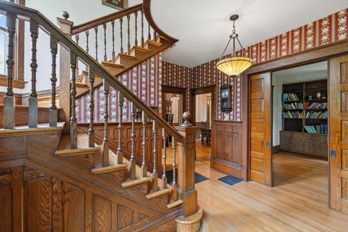 216 Summit Ave, Center City, MN, 55012-3515 | Card Image