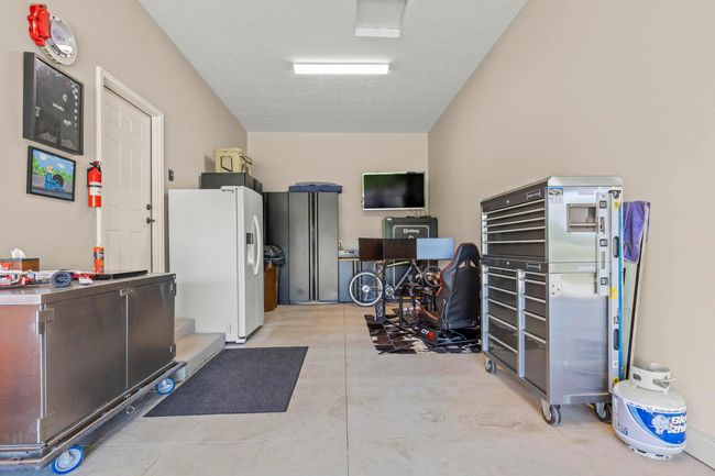 1379 Red Bud Ct, Condo with 3 bedrooms, 4 bathrooms and null parking in Powell OH | Image 38