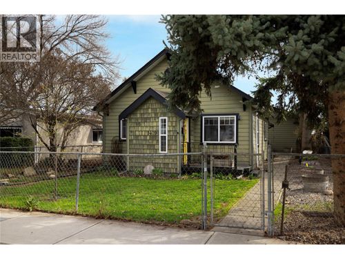 1409 Ethel St, Kelowna, BC, V1Y2X5 | Card Image