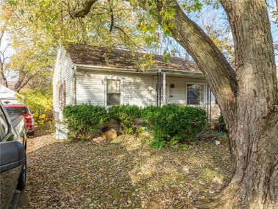 3621 Pittsburg Avenue, House other with 2 bedrooms, 1 bathrooms and null parking in Dayton OH | Image 3