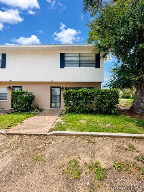 9476 W Green Bay Lane, Crystal River, FL, 34428 | Card Image