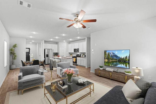 10718 Soapberry Ct, House other with 4 bedrooms, 3 bathrooms and 3 parking in Tomball TX | Image 7