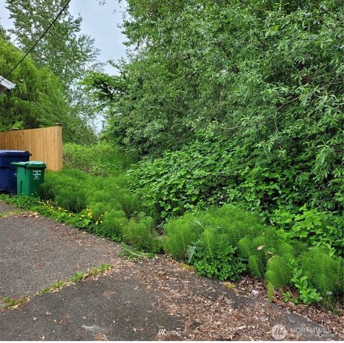 8824 3rd Ave S, Seattle, WA, 98108 | Card Image