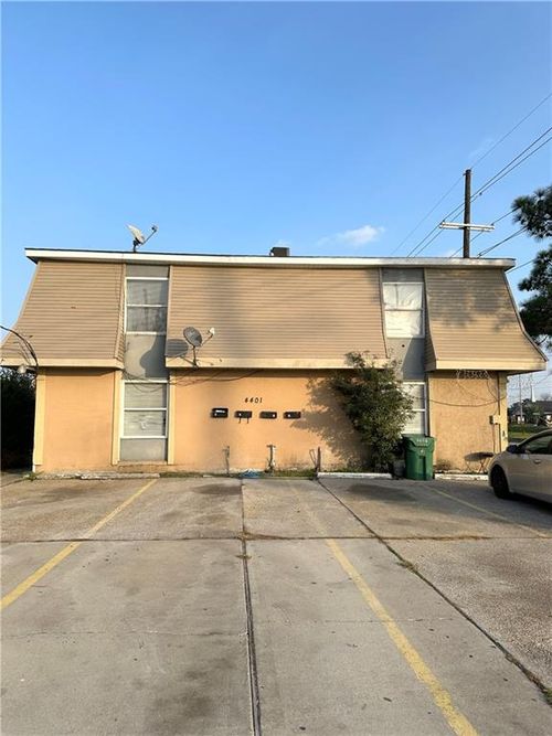 c-4401 Sonfield St, Metairie, LA, 70006-2156 | Card Image