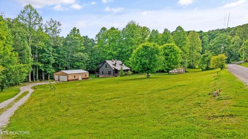 610 Towee Falls Rd, Tellico Plains, TN, 37385-5748 | Card Image