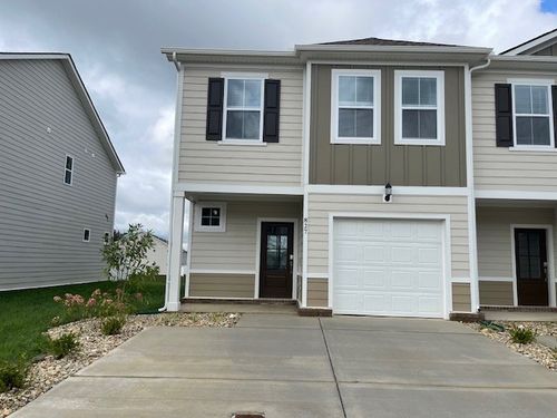 827 Big Bend Ct, White House, TN, 37188-2242 | Card Image