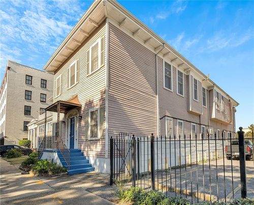 21-3419-21 Prytania St, New Orleans, LA, 70115-3521 | Card Image