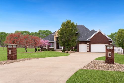 4601 Plumberry Rd, Ely, IA, 52227-9695 | Card Image