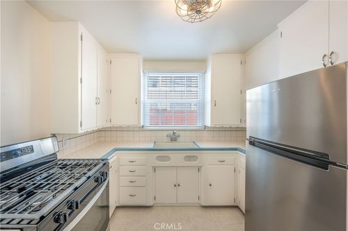 a-4469 W 59th Pl, View Park, CA, 90043-3469 | Card Image
