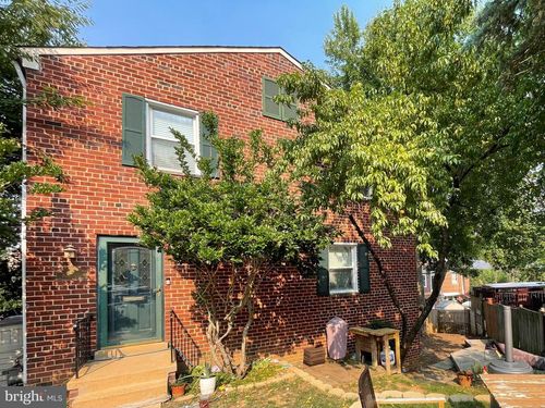 12 Kennedy St, ALEXANDRIA, VA, 22305-2517 | Card Image